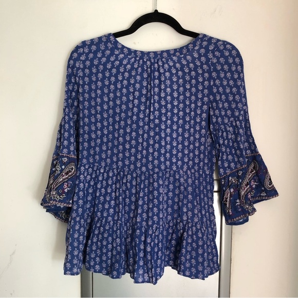 American Eagle Bohemian Flare Sleeve Blouse - Picture 7 of 10